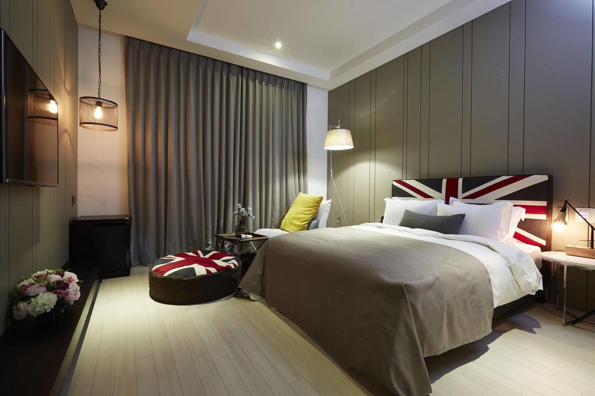 Chungbuk Inno City Namoo Hotel Eumseong Екстериор снимка